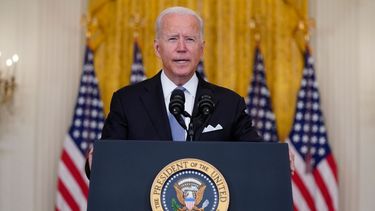 biden defiende la retirada de afganistan, pese a caos