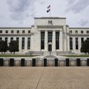 Fed señala avances económicos; un paso para aliviar apoyo