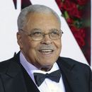 ARCHIVO - James Earl Jones llega a la ceremonia de los premios Tony el 12 de junio de 2016, en Nueva York. (Charles Sykes/Invision/AP, Archivo)