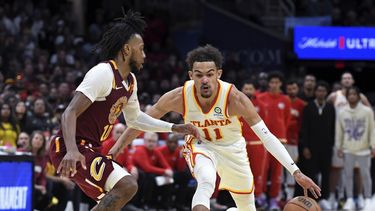 Hawks vencen a Cavs y son 8vos preclasificados en playoffs