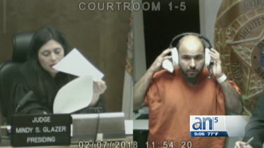 arrestan en hialeah gardens a un cubano por robar cadenas, brazaletes y anillos de una joyeria