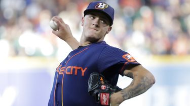 Dominante debut de Brown en blanqueada de Astros a Rangers