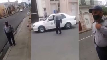 cienfuegos:  mujer expulsa a policias de su casa que pretendian que apagara la cancion patria y vida