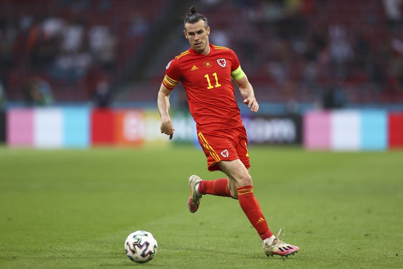 DEP-FUT MUNDIAL GALES-BALE