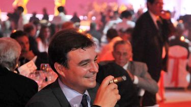 bloomberg: la familia castro controla un imperio economico en cuba