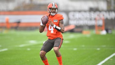 Watson entrena con Browns por primera vez desde suspensión