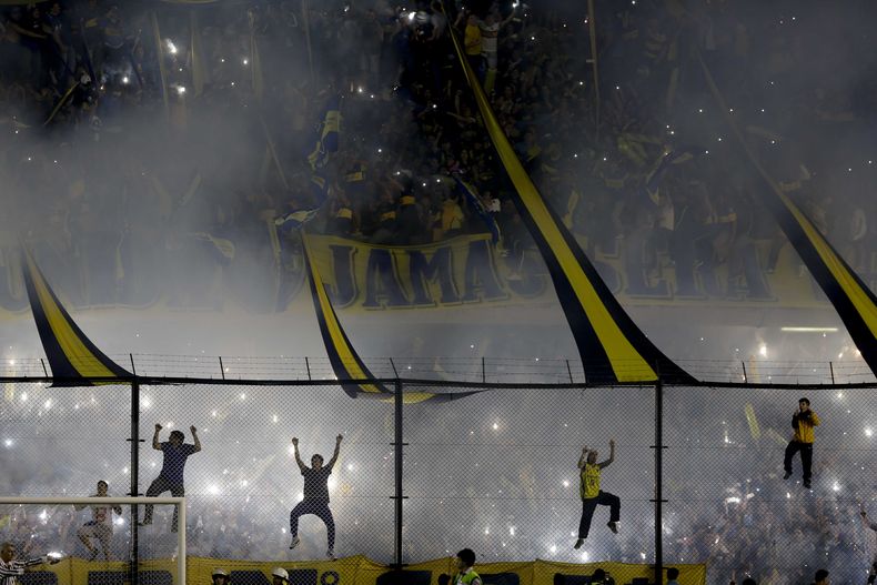 DEP-FUT_ARGENTINA-VIOLENCIA-2.jpg