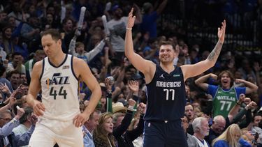 Doncic anota 33 puntos, los Mavs ganan al Jazz y lideran 3-2