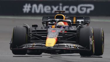 Verstappen implanta marca de triunfos en una temporada de F1