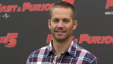 americateve | ARCHIVO - En esta bfoto del 29 d eabril del 2011, el actor Paul Walker posa para fot&oacute;grafios antes dle estreno de la pel&iacute;cula "Fast and Furious 5" en Roma. La hija adolescente de Walker es la &uacute;nica beneficiaria del patrimoni