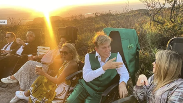 osmel sousa entre invitados de polemica fiesta en canaima