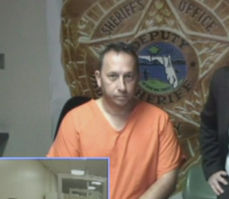 LADRON AMBULANCIA.png