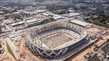 americateve | Imagen a&eacute;rea del estadio Amazonia, en Manaos, que ser&aacute; utilizado en la Copa del Mundo de 2014. Imagen de octubre de 2013 suministrada por el Portal da Copa 2014. (AP Photo/Portal da Copa 2014, Jose Zamith de Oliveira Filho)