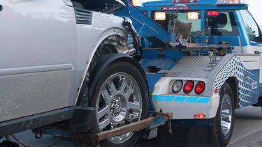 Remolques ponen en aprietos a la Policía de Miami
