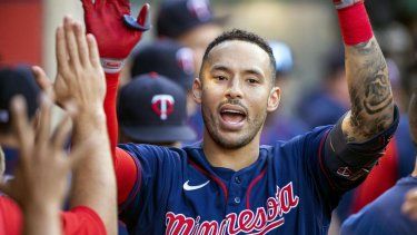 Carlos Correa se muda a San Francisco tras acuerdo por $350 millones