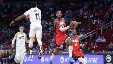 Rockets superan al Jazz, suman primer triunfo de la campaña