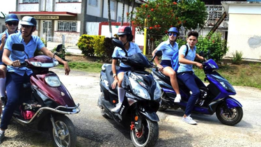 administracion biden aprueba exportacion de motos electricas de estados unidos hacia cuba