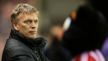 americateve | El t&eacute;cnico de Manchester United David Moyes fotografiado el 7 de enero del 2014 durante un partido contra Sudnerland por las semifinales de la Copa de la Liga. Man U perdi&oacute; 2-1 y luego del encuentro Moyes critic&oacute; al &aacute;rbitro y a