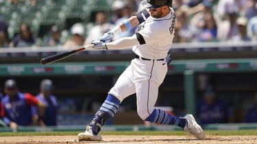 Grossman luce al bate por Tigres en victoria sobre Rangers