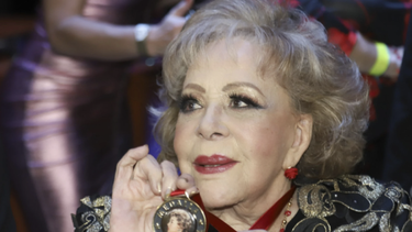 Silvia Pinal es hospitalizada nuevamente por un sangrado, ¿cuál es su estado de salud?