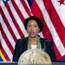 Capital de EEUU deja de exigir uso de mascarilla al interior