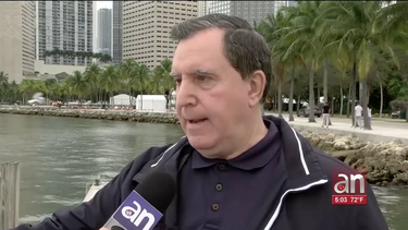 comisionado de la ciudad de miami a gente de zona: ¨si tienen un poco de vergüenza devuelvan las llaves de la ciudad ¨