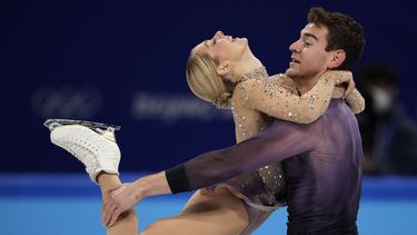 Confirman a campeones Kneirim y Frazier en Skate America