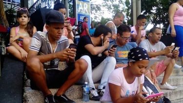 zapya, la red de los desconectados