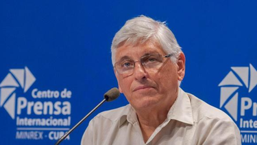 alto oficial de la inteligencia cubana llega a lima como embajador de cuba en peru