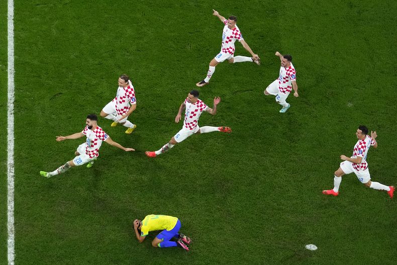 DEP-FUT MUNDIAL CROACIA-BRASIL