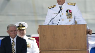 EEUU: Almirante elegido para dirigir Marina decide retirarse