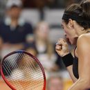 García vence a Sabalenka y gana Finales de WTA