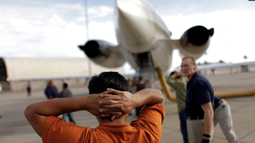 los cubanos deportados a la isla suman los 3.767 en lo que va de ano