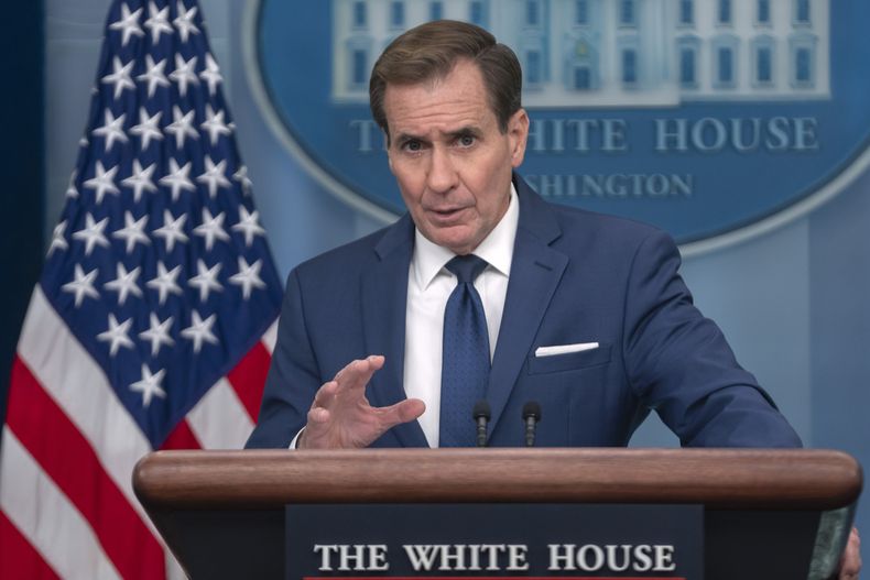 El portavoz del Consejo de Seguridad Nacional de la Casa Blanca, John Kirby, durante una conferencia de prensa el martes 24 de octubre de 2023, en la Casa Blanca, Washington. (AP Foto/Mark Schiefelbein)