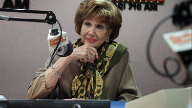 fallece en miami una de las voces mas importantes del exilio cubano, martha flores