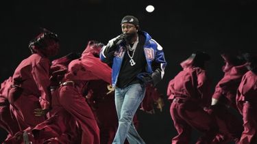 espectaculo del super bowl liderado por kendrick lamar en el medio tiempo