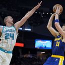 Thompson y Kuminga guían a Warriors sobre Hornets