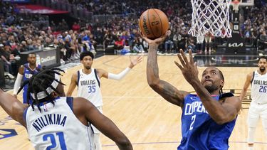 Los Clippers contienen a Doncic y los Mavs, ganan 113-101