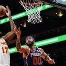 Hawks vencen 124-115 a Suns; Young logra 6 triples