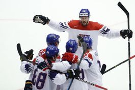 tienen covid 6 jugadores de equipo olimpico checo de hockey