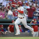 Hoskins logra hit en la 10ma; Filis superan a Nacionales