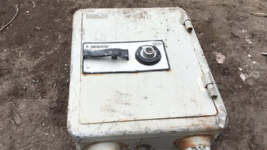 miami: hallaron otra caja fuerte en ex mansion de pablo escobar