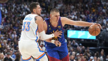 Jokic y Murray guían a Nuggets a triunfo ante Thunder