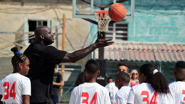 shaquille oneal en la habana: es un sueno estar aqui