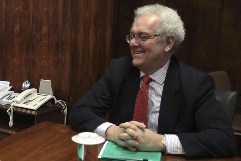 AMS-GEN COLOMBIA-HACIENDA-PETRO