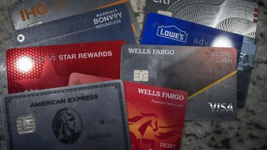 norteamericanos estan dejando de pagar sus tarjetas de credito en numeros alarmantes