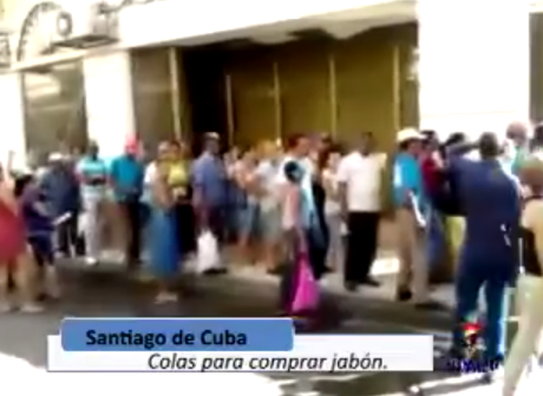 Opiniones sobre crisis de desodorante. Faltan pasta de dientes, detergentes y champús; el régimen prometió terminar con el desabasto