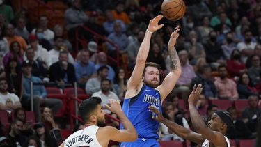 Mavericks cortan racha triunfal de Heat