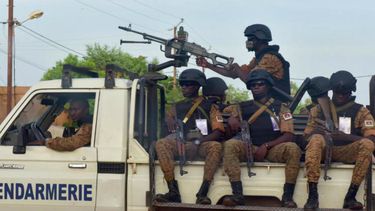 presunto ataque yihadista dejo varias decenas de muertos en burkina faso