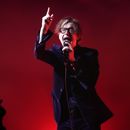 ARCHIVO - Jarvis Cocker de la banda Pulp se presenta en el Hollywood Palladium de Los Ángeles el 18 de septiembre de 2024. (Foto AP/Chris Pizzello, archivo)